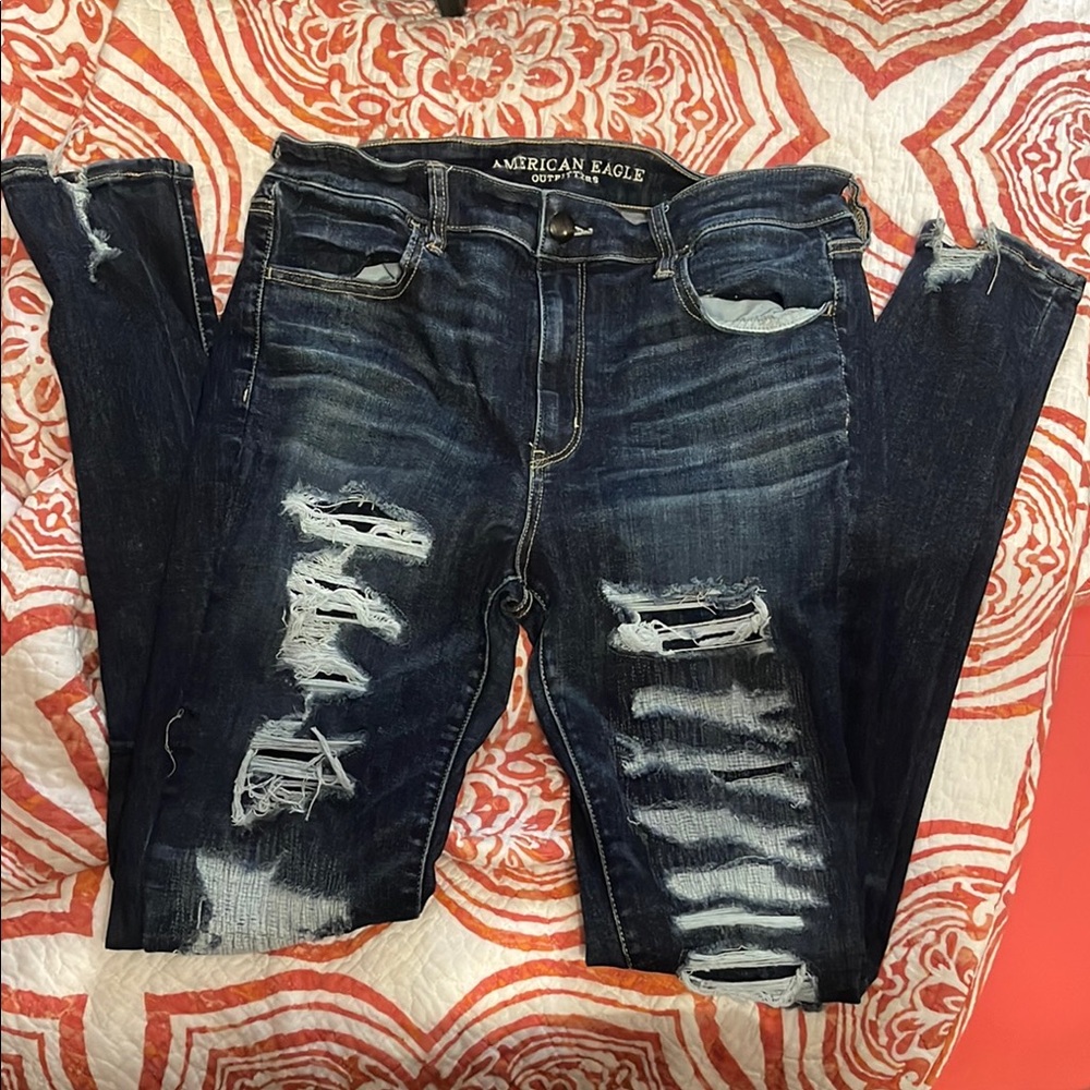 American Eagle Distressed Blue Jeans